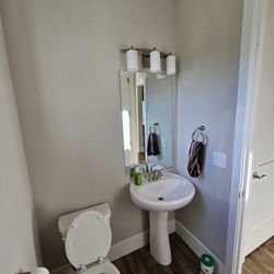 Bathroom Mirror Free