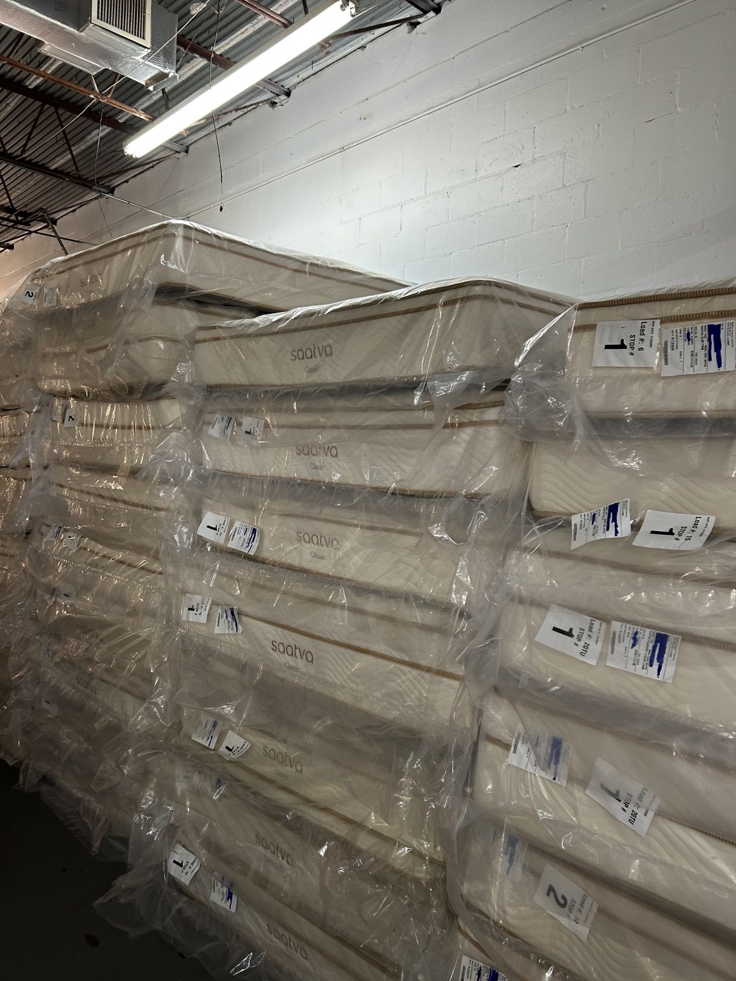 Luxury Saatva & Tempur-Pedic Mattresses – 50-80% Off! • Brand New, Minor Blemishes (Nothing That Affects Comfort) • King, Queen, Full, T
