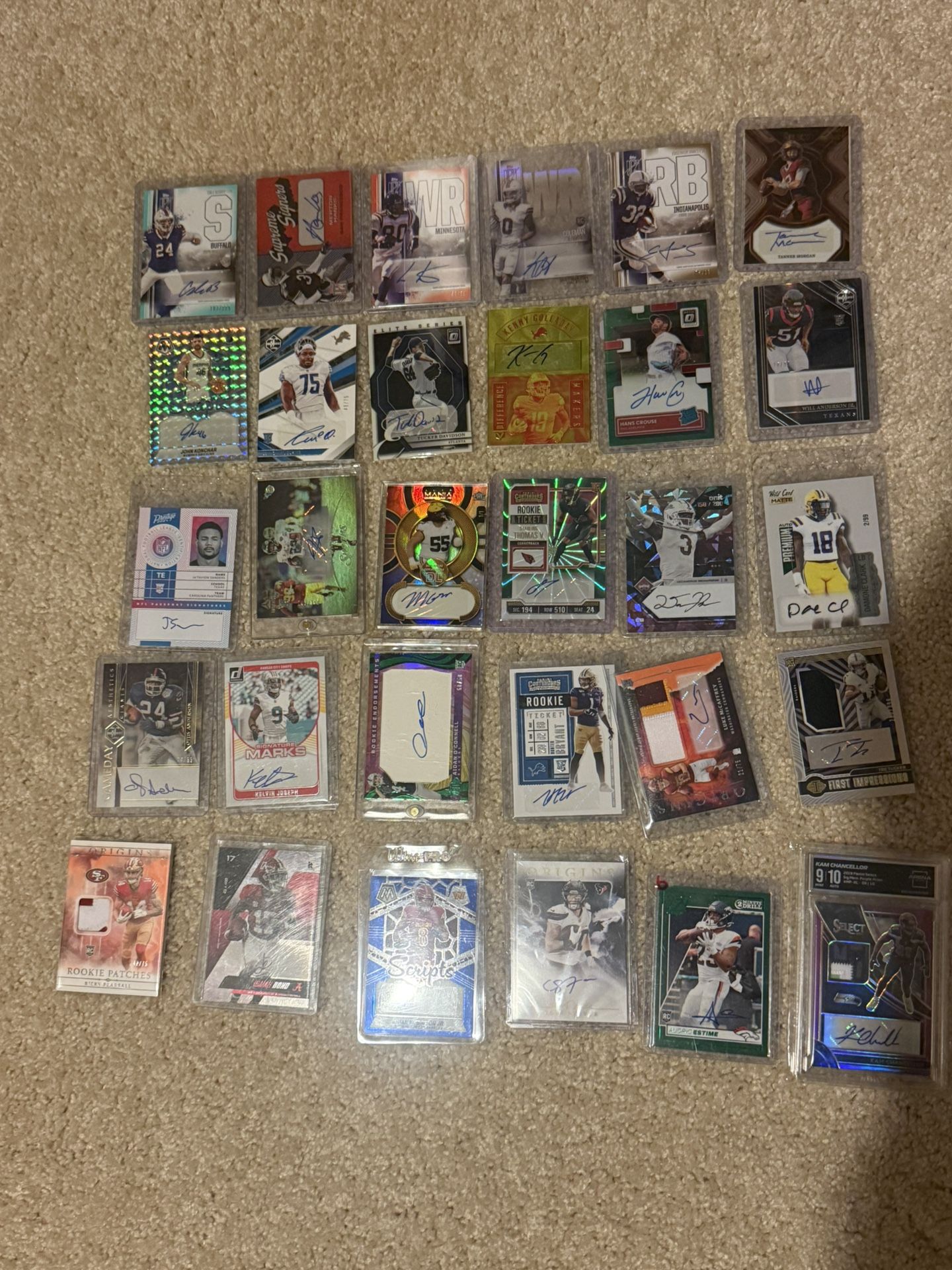 assortment Of Sports Cards Best Offer