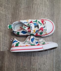 infant CONVERSE size 8