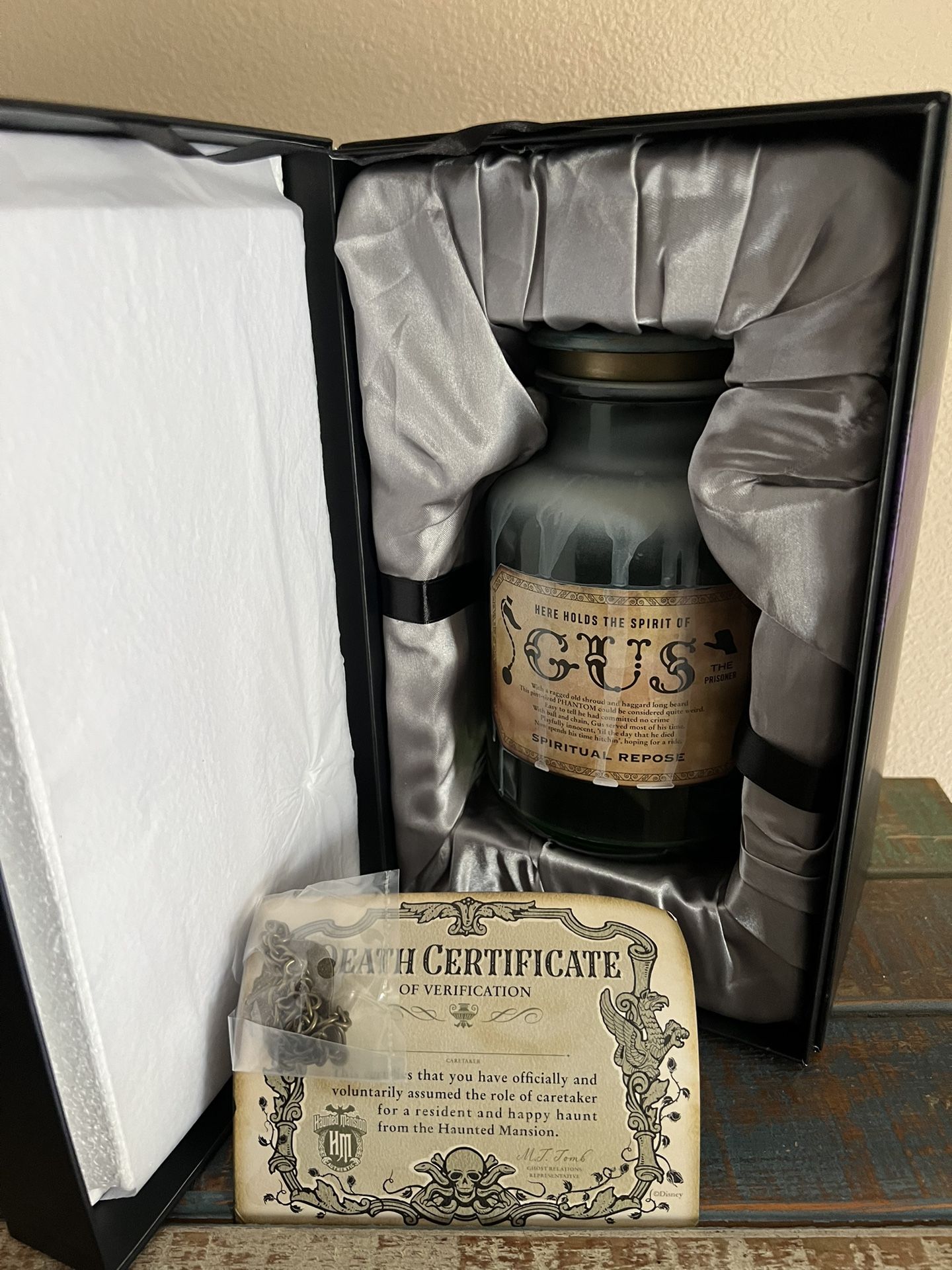 Disneyland Haunted Mansion 50th Anniversary Host a Ghost Spirit Jar – Gus