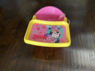 Minnie booster seat