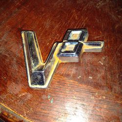 V8 Car Symbol Corona Only One