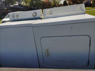 Roper Washer and gas Dryer Set