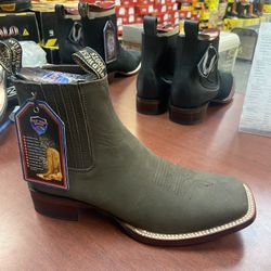 Botin Charro De Punta Cuadrada Hombre for in Anaheim, CA - OfferUp