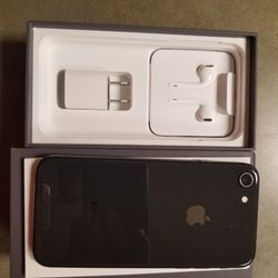 iPhone 8 Brand new Factory Unlocked