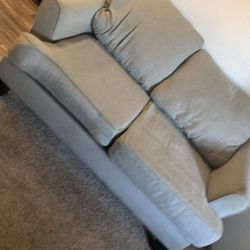 Love Seat / Sofa 