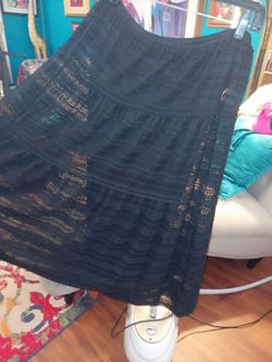Black Tiered Lace Midi Skirt sz L