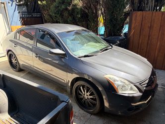 Nissan Altima 2.5 - Head Gasket