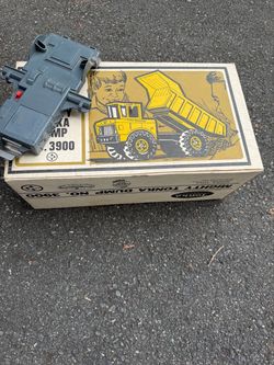 Tonya Box with drive unit