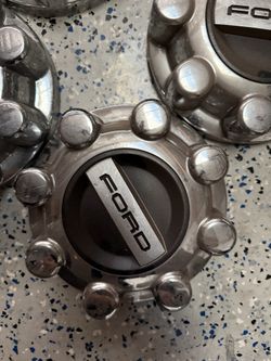 Ford F250 F350 Center Cap Hub