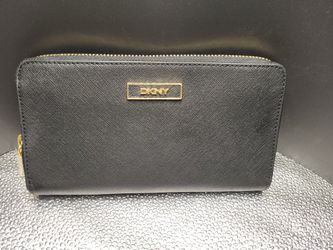 DkNY Wallet 