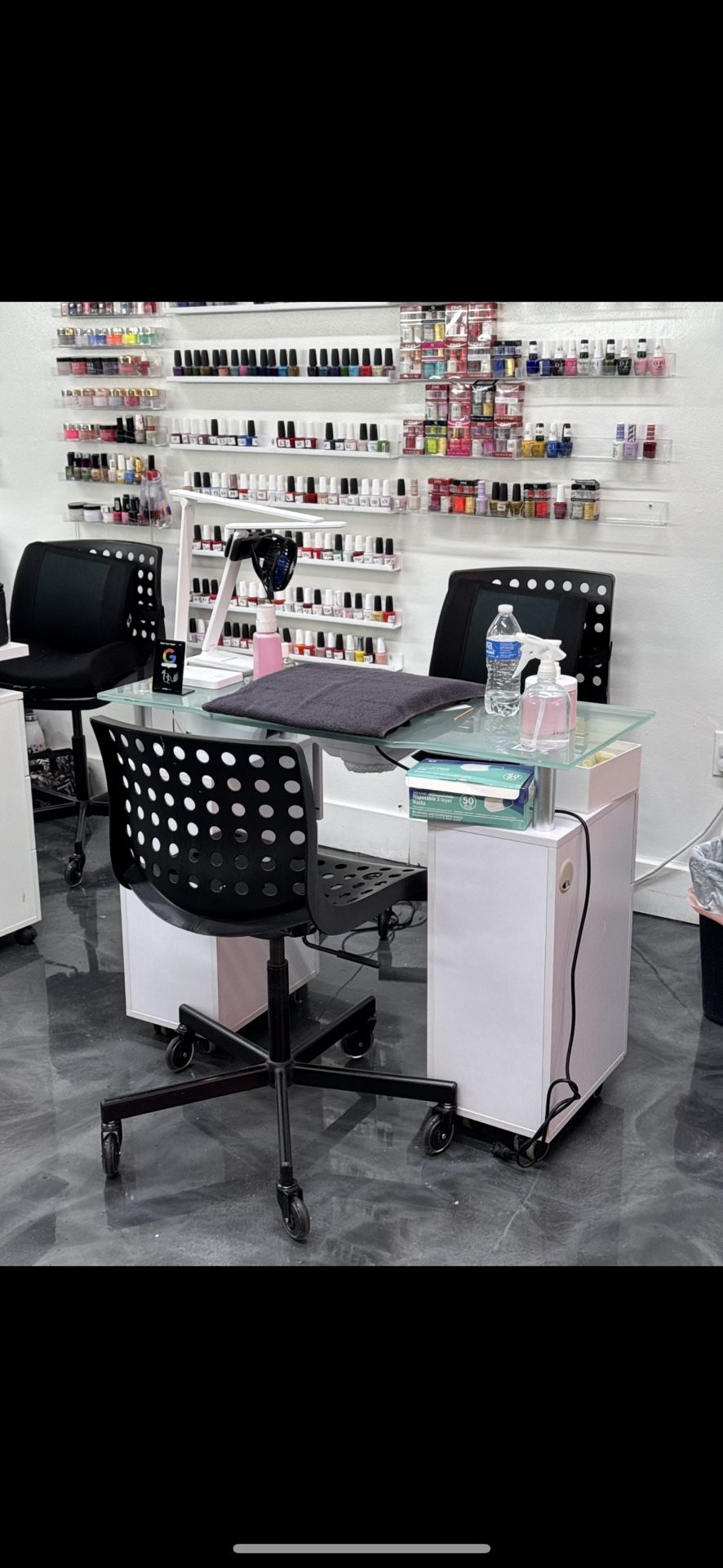 Manicure Tables