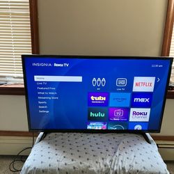 40” INSIGNIA LED SMART TV: High-End Ultrathin 1080p ROKU TV Smart Television LIKE NEW with Remote