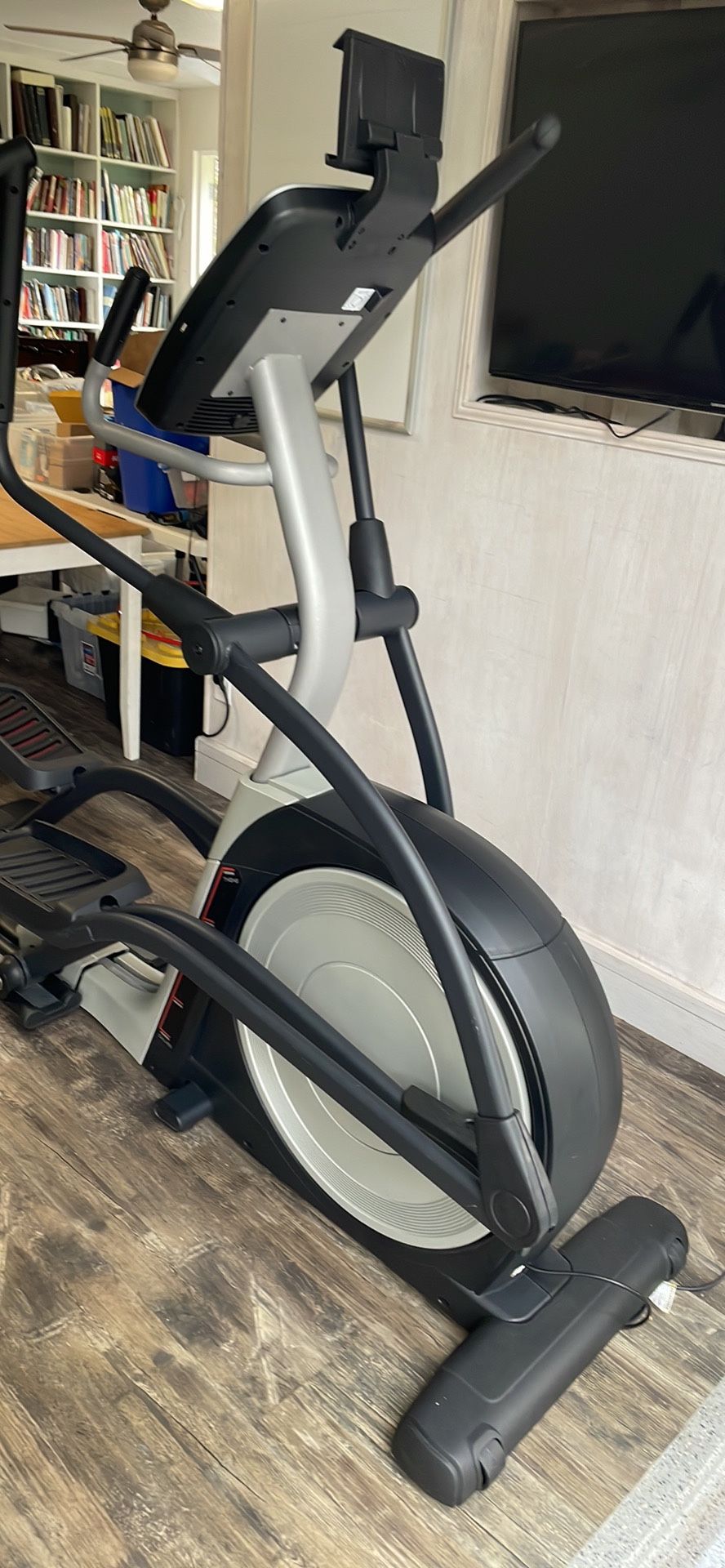 Pro-form endurance 1520 a professional elliptical