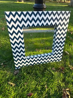 Chevron Pattern Decorative Wall Mirror
