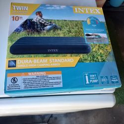 AIR BED WITH PUMPS NEW IN BOX
