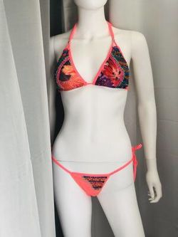 2- Piece Tropical Bikini
