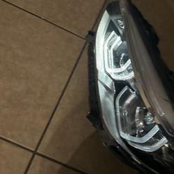 2018 -20 BMW X3 Headlight