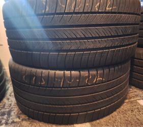 275-40-22 Michelin