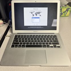 Apple Macbook Air 2014