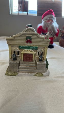 Ceramic Town Hall Xmas Building 