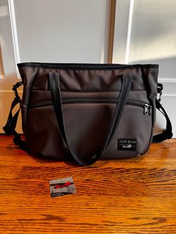 Tom Bihn Nomad Tote Bag 16