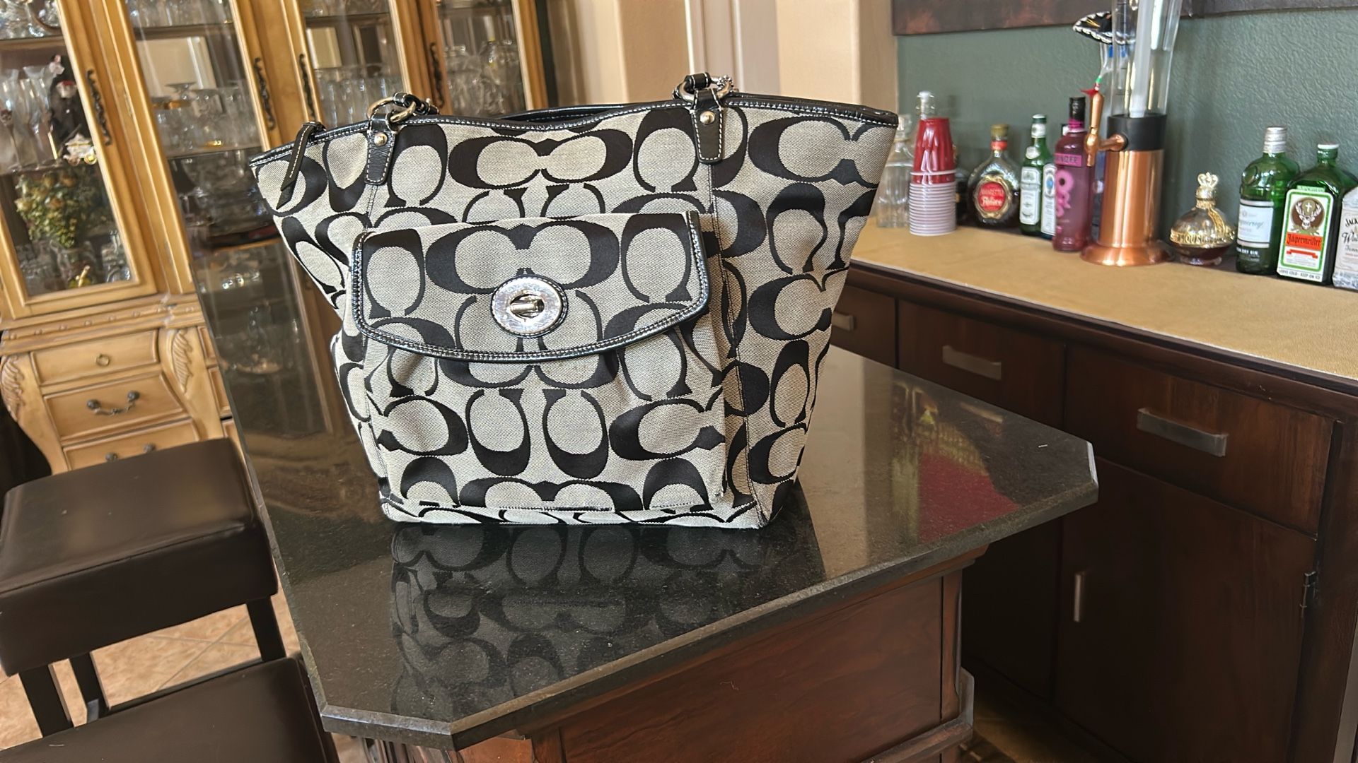 Tote Coach Big Bag Almost New