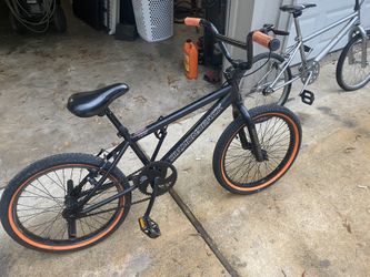 1998 Diamondback Assault And A 2000s Diamondback viper for Sale in