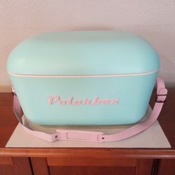Polar Box Retro Vintage Design 21 Qrt Cooler 