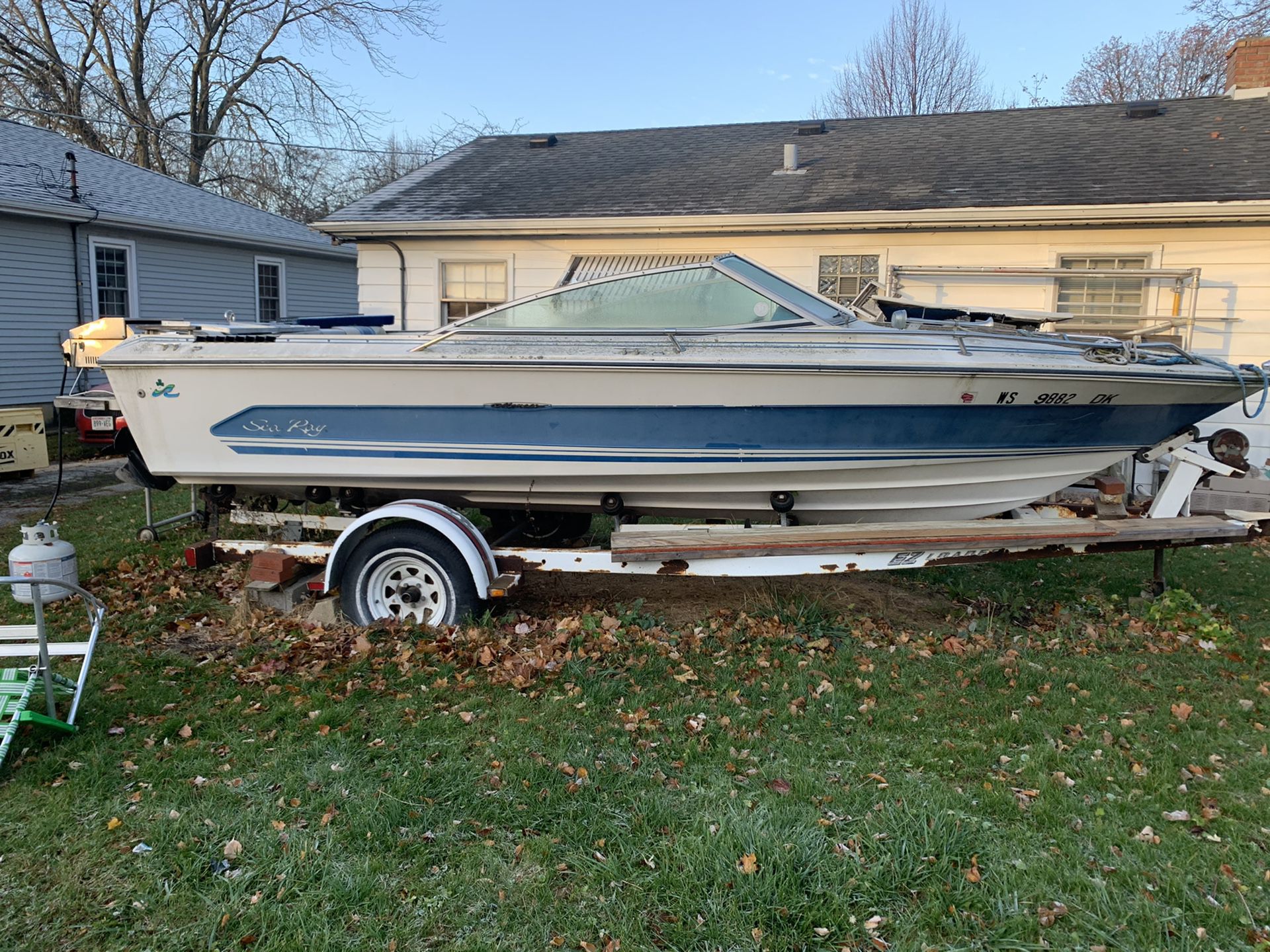 Sea ray boat for parts
