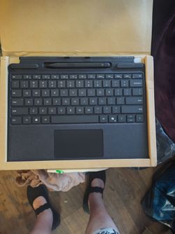 Microsoft Surface Pro Keyboardfor the Pro 8, 9, or X models