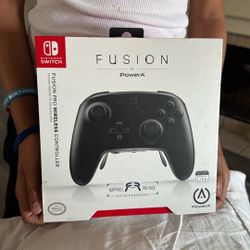 Fusion Nintendo Switch Controller 