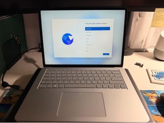 Microsoft surface studio 2 - Intel i7 14Core - NVIDIA RTX ada 2000 8GB - 64GB Ram - 2TB NVME  - touchscreen