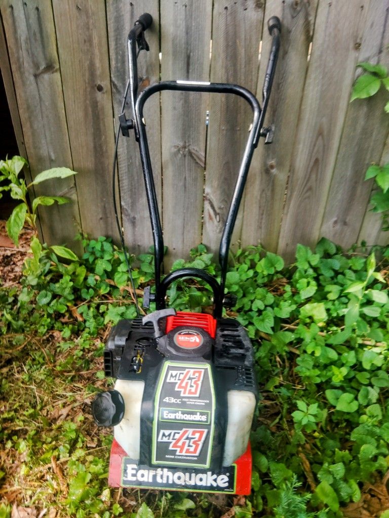 Earthquake Mc43 Tiller