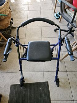 Medical Rollator Walker with Seat