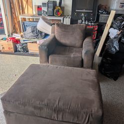 Oversized Chair and Ottoman