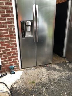 Refrigeradora LG en buenas condiciones