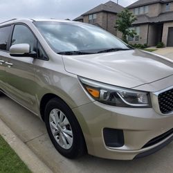 Kia Sedona 2016