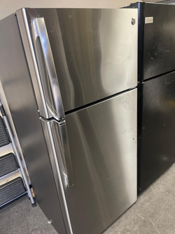 GE Stainless Top Mount Refrigerator w/ Ice Maker – Nice & Ready