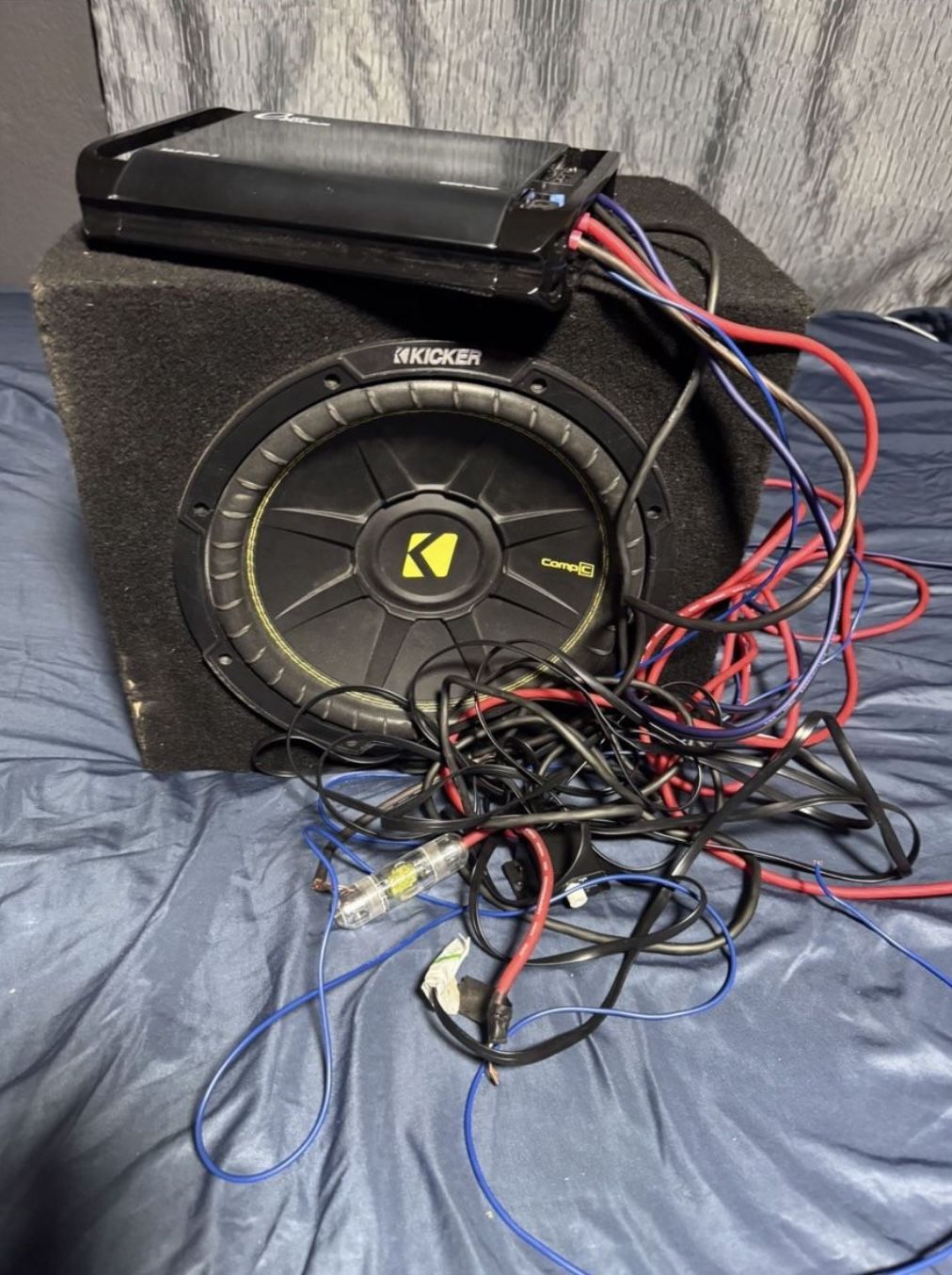 12” Kicker Sub