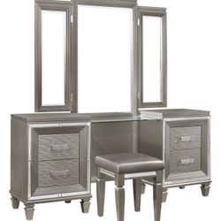 Vanity Set With Stool OfferUp Special 