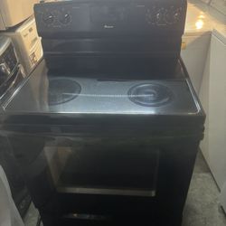 Whirlpool Amana Stove On Good Working Condition