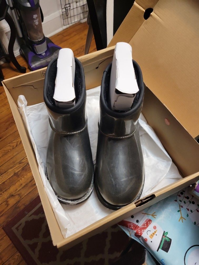 Uggs Sz 5y 