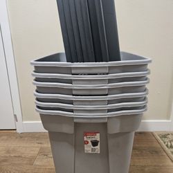 6 Rubbermaid Roughneck 24gallon Tote Box