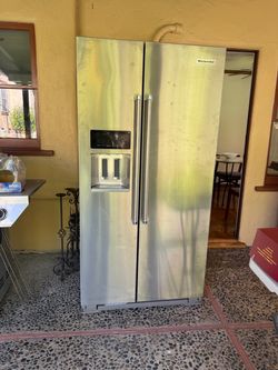 Kitchen Aid Refrigerator