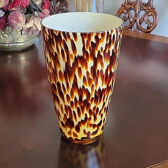 Hand Blown Glass Vase Tortoise