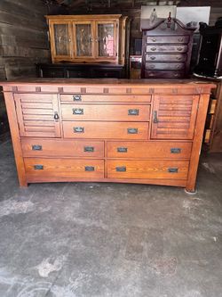 Mission Style Long Dresser 🔴🔴🔴