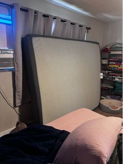 Free Casper memory foam mattress cal king