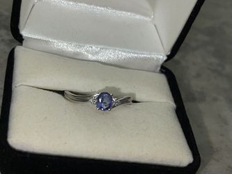 18k White Gold 1Ct. Lavender Sapphire Ring With Diamond Accent  Thumbnail